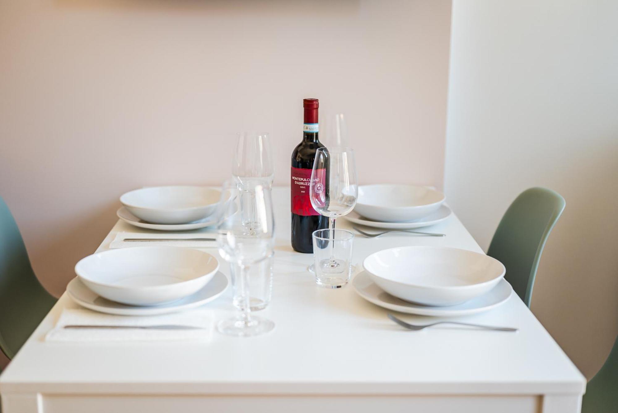 Padova'S Nest - Close To Metro Milan Luaran gambar