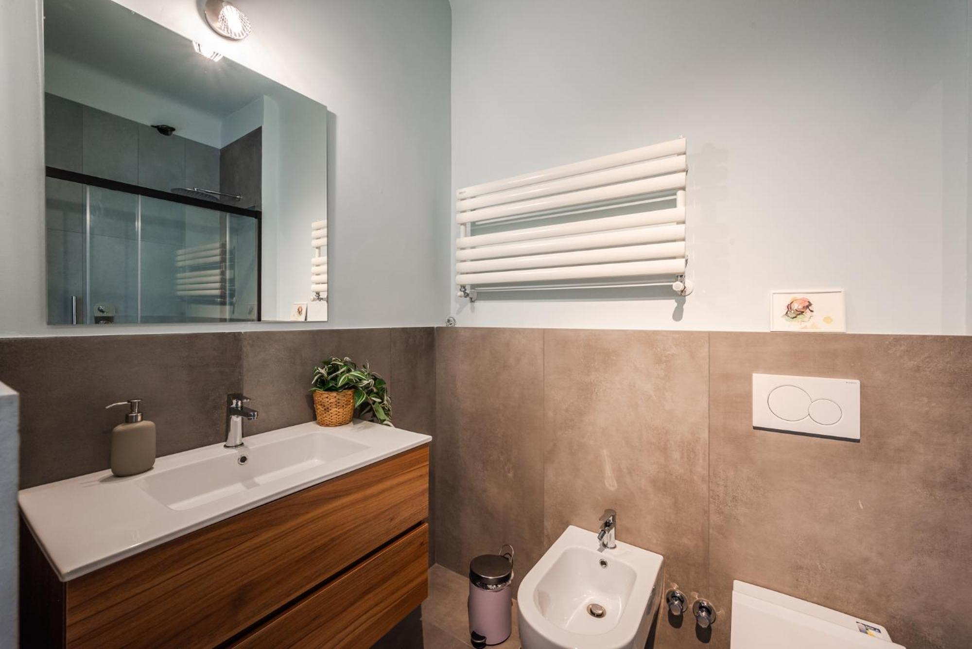 Padova'S Nest - Close To Metro Milan Luaran gambar